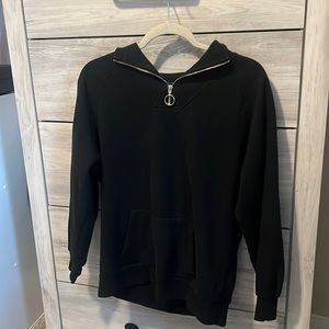 Black pullover